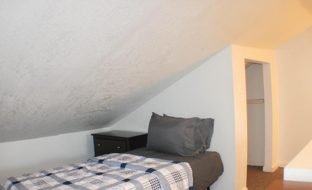 Urban Oasis - 3Br 2Ba - City View- Private Parking Pittsburgh Exterior foto